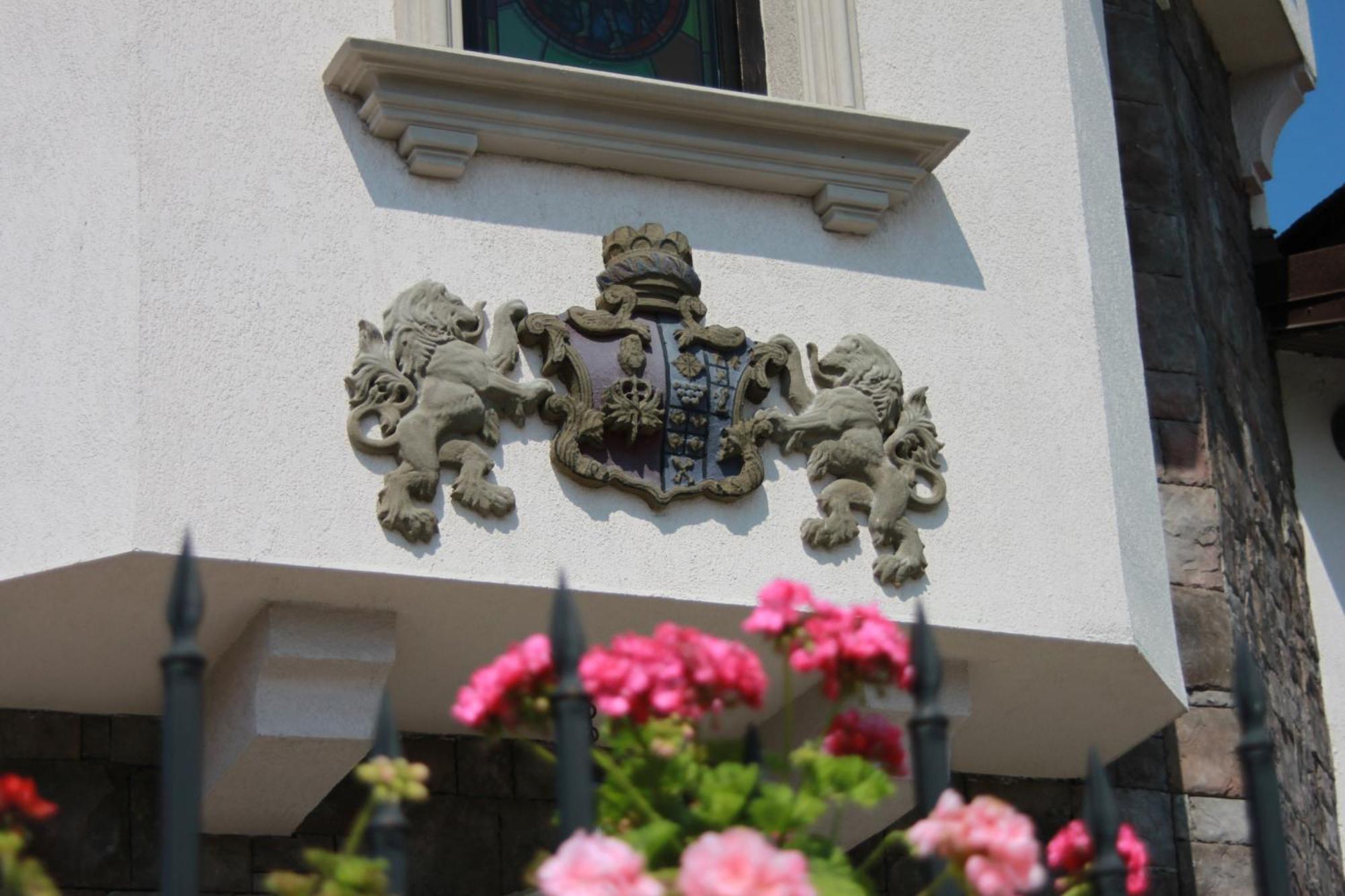 Hotel Lacetate Pitesti Exterior photo